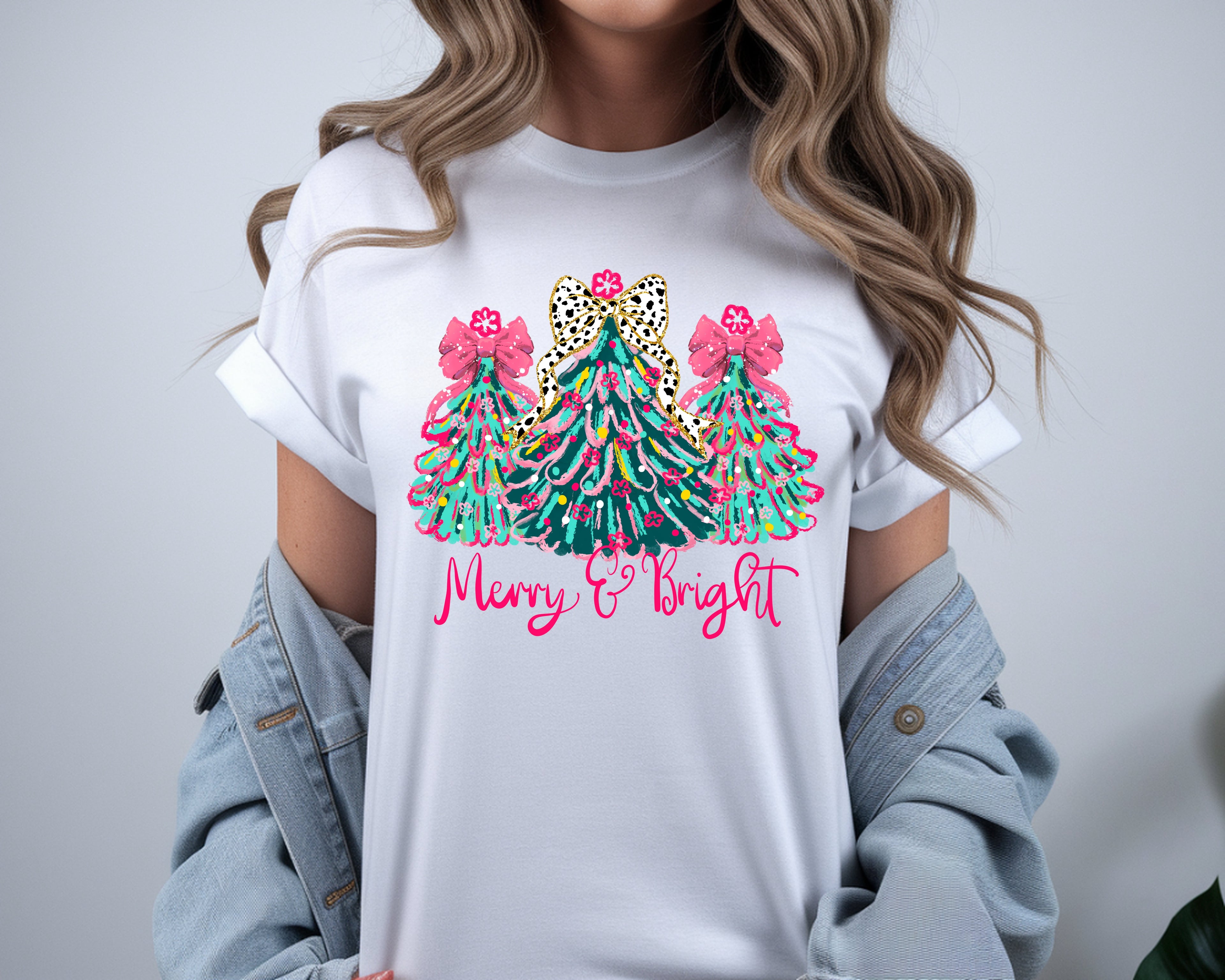Merry & Bright- T-Shirt