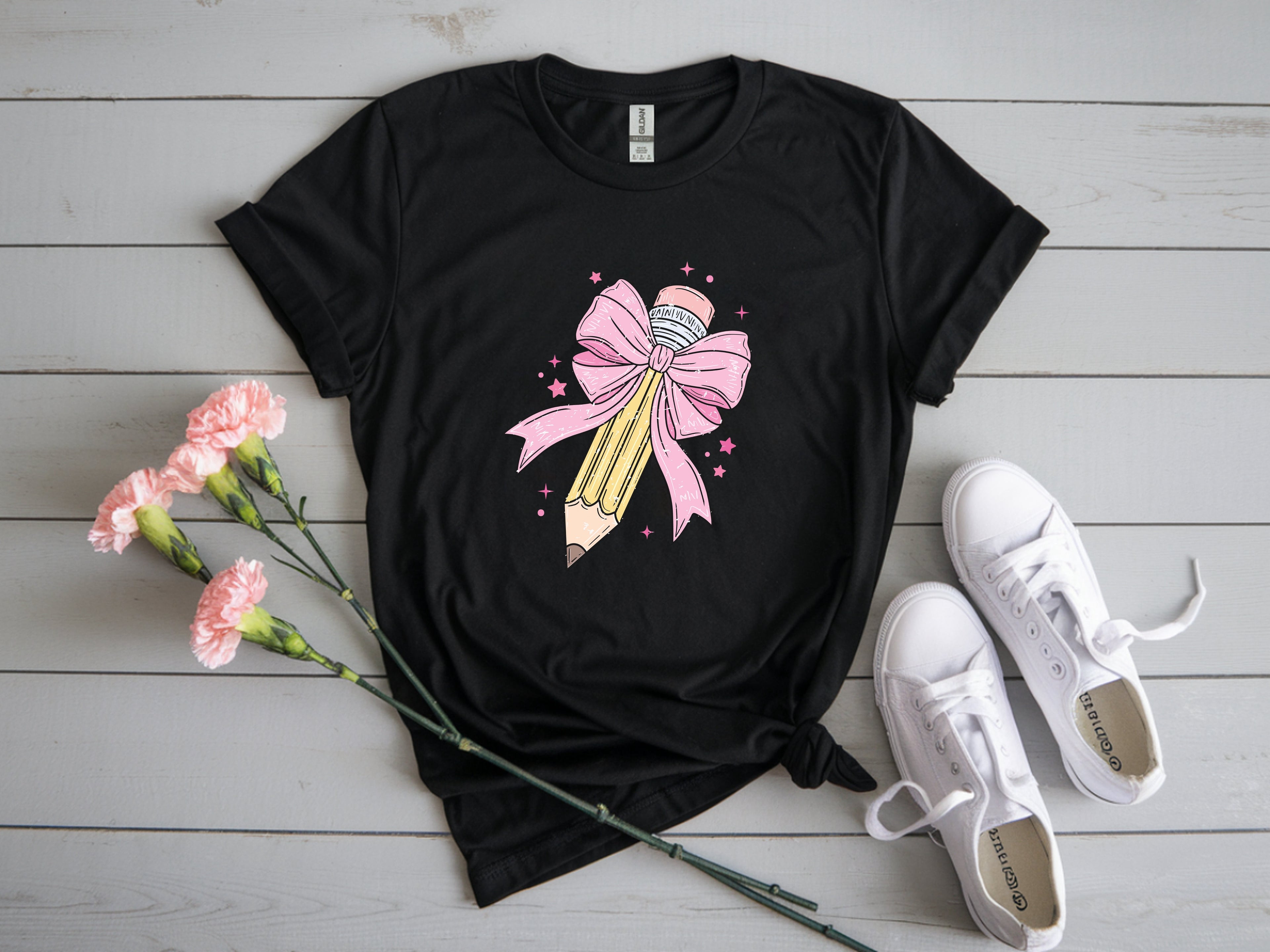 Cute & Chic Pencil with Bow T-Shirt – Teacher Appreciation Tee