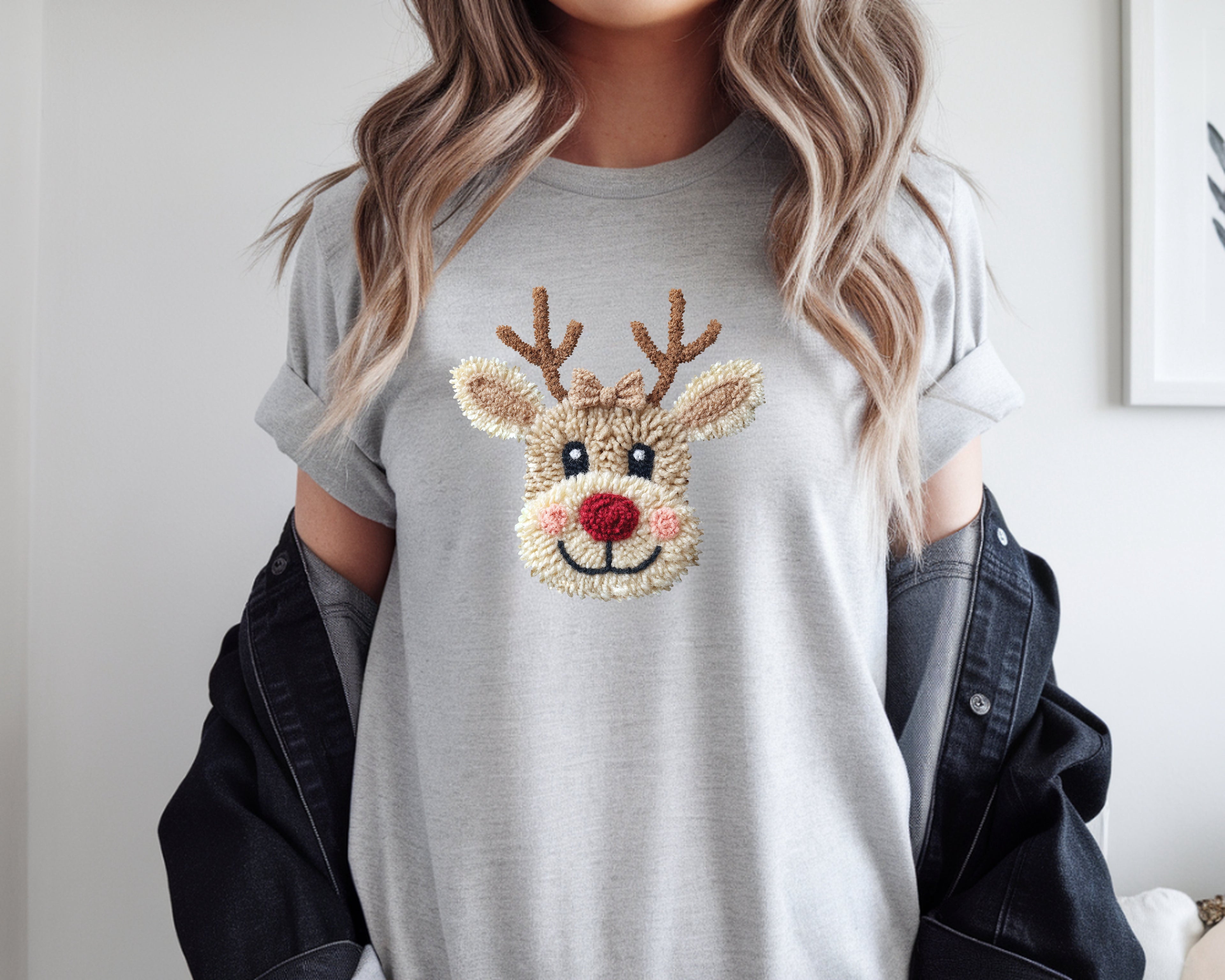 Patchwork Yarn Crochet Reindeer - T-Shirt